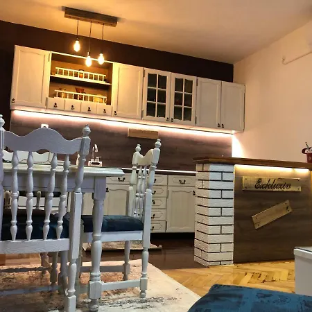 Excluziv Apartamento *