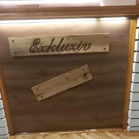 Excluziv