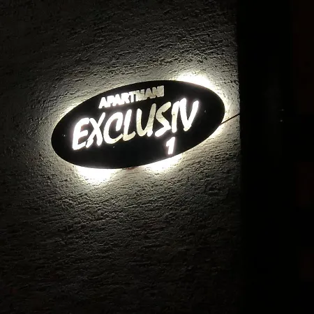 Excluziv アパート *