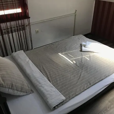 Excluziv Apartamento